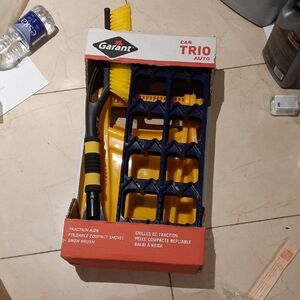 GARANT Car Trio Auto Snow Shovel Traction Aids Brush Set Yellow Black NEW BOXED